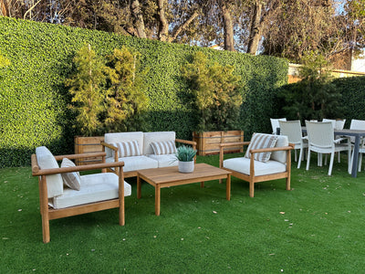 Creating a Cozy Oasis: Incorporating Boxwood Hedges for Fall-Inspired Outdoor Spaces