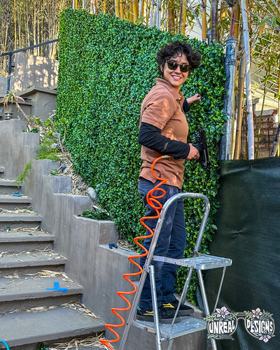 Artificial Hedges as Temporary Privacy Fence For Rental Houses