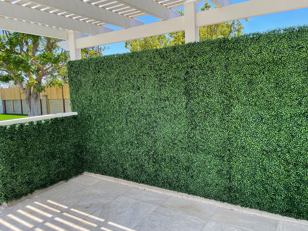 Boxwood Color Pvc Panel How Boxwood Panels Help Brand Your Business – Unreal Designs, Inc.